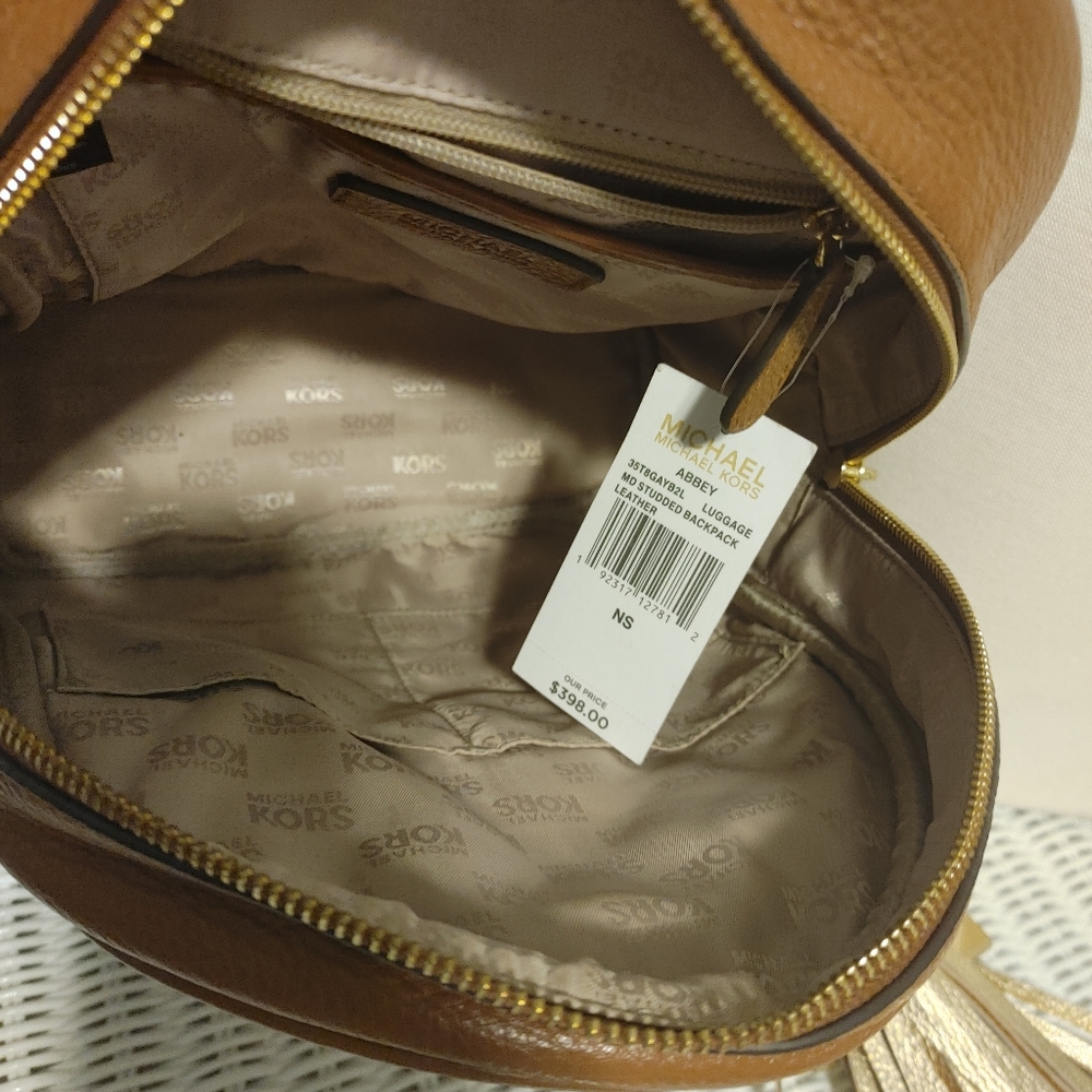 Michael Kors Abbey Studded Backpack w/keychain - Picture 4 of 9